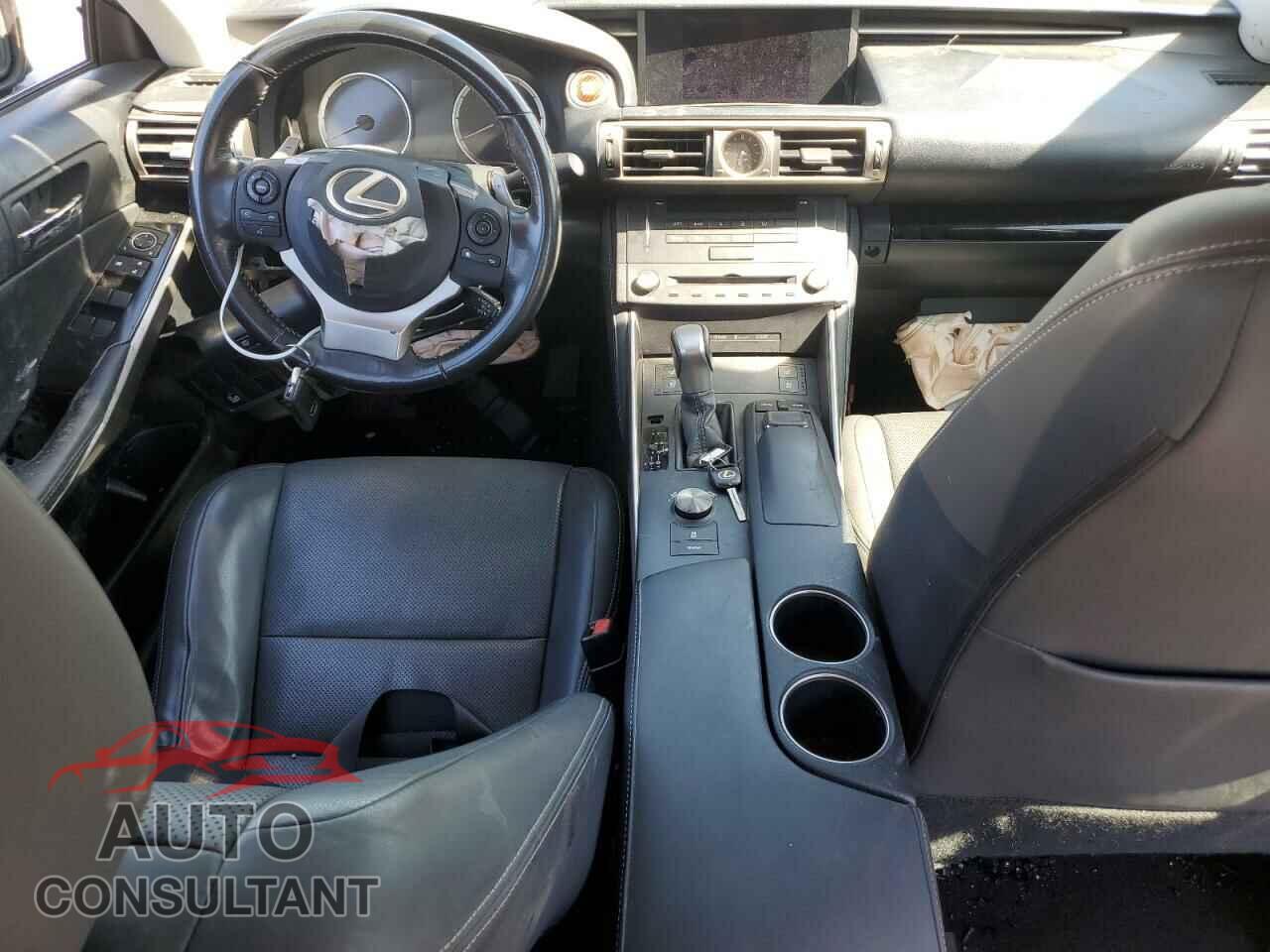 LEXUS IS 2016 - JTHBA1D20G5014435