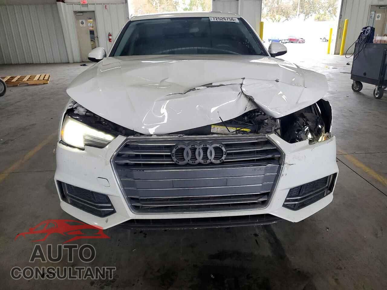 AUDI A4 2018 - WAUKMAF48JA192113