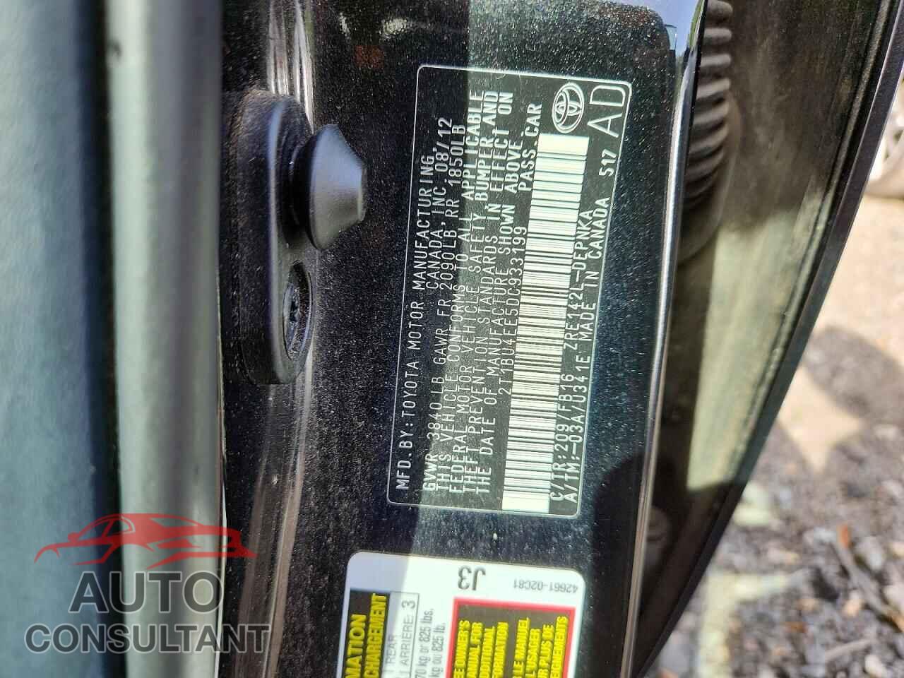 TOYOTA COROLLA 2013 - 2T1BU4EE5DC933199
