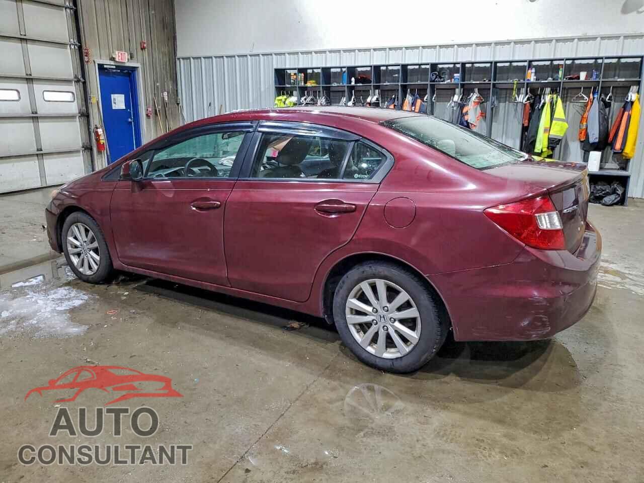 HONDA CIVIC 2012 - 2HGFB2F86CH592552