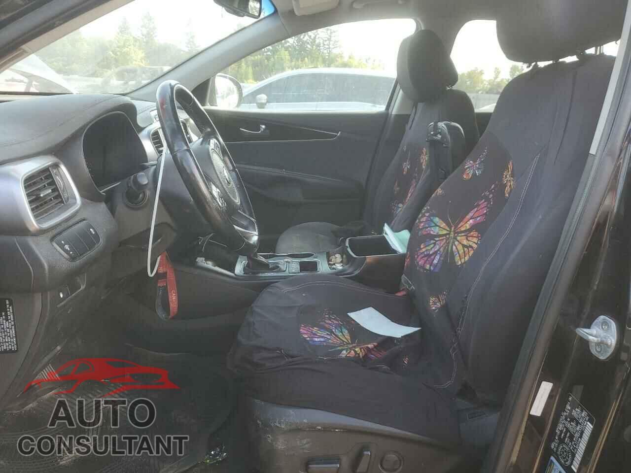 KIA SORENTO 2016 - 5XYPGDA53GG094200