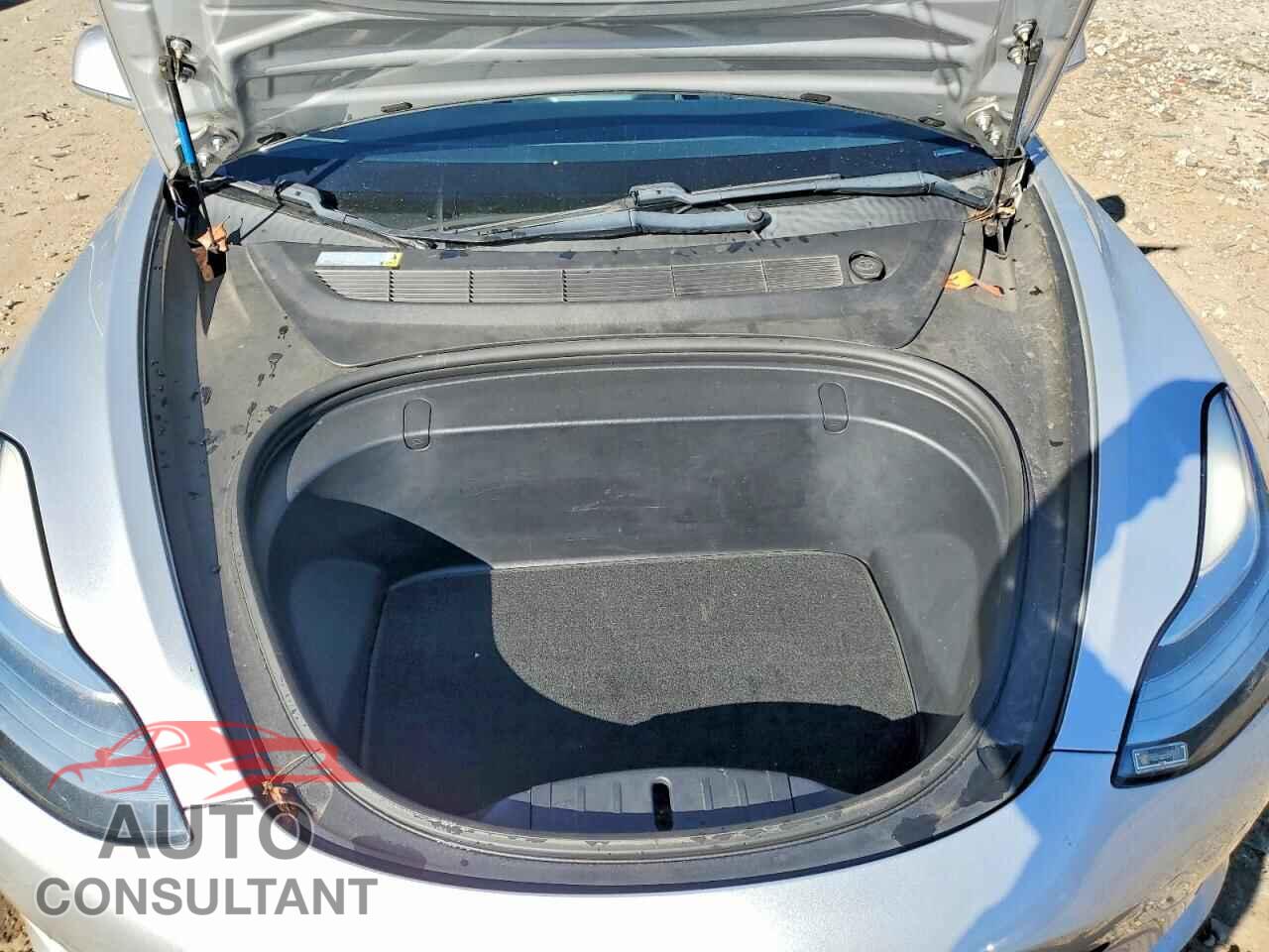 TESLA MODEL 3 2018 - 5YJ3E1EA3JF048519