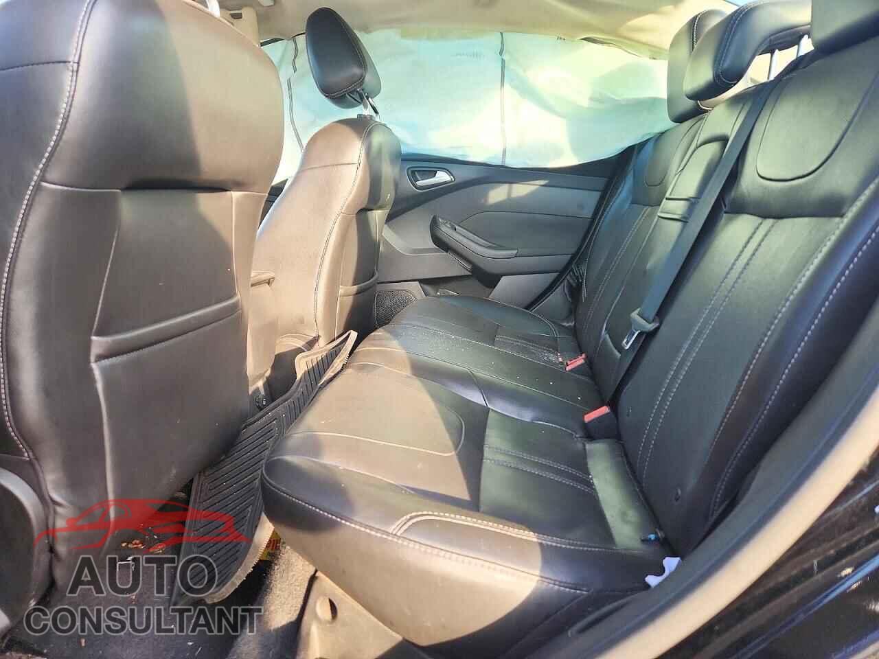 FORD FOCUS 2012 - 1FAHP3H25CL277614