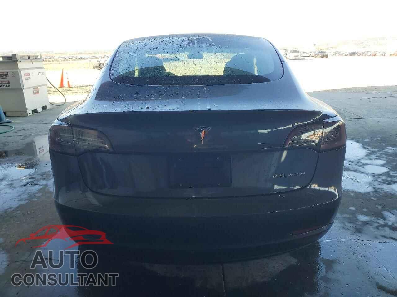 TESLA MODEL 3 2022 - 5YJ3E1EB4NF300860