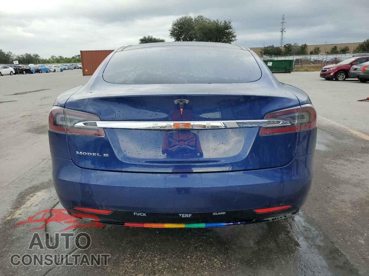 TESLA MODEL S 2016 - 5YJSA1E17GF176214