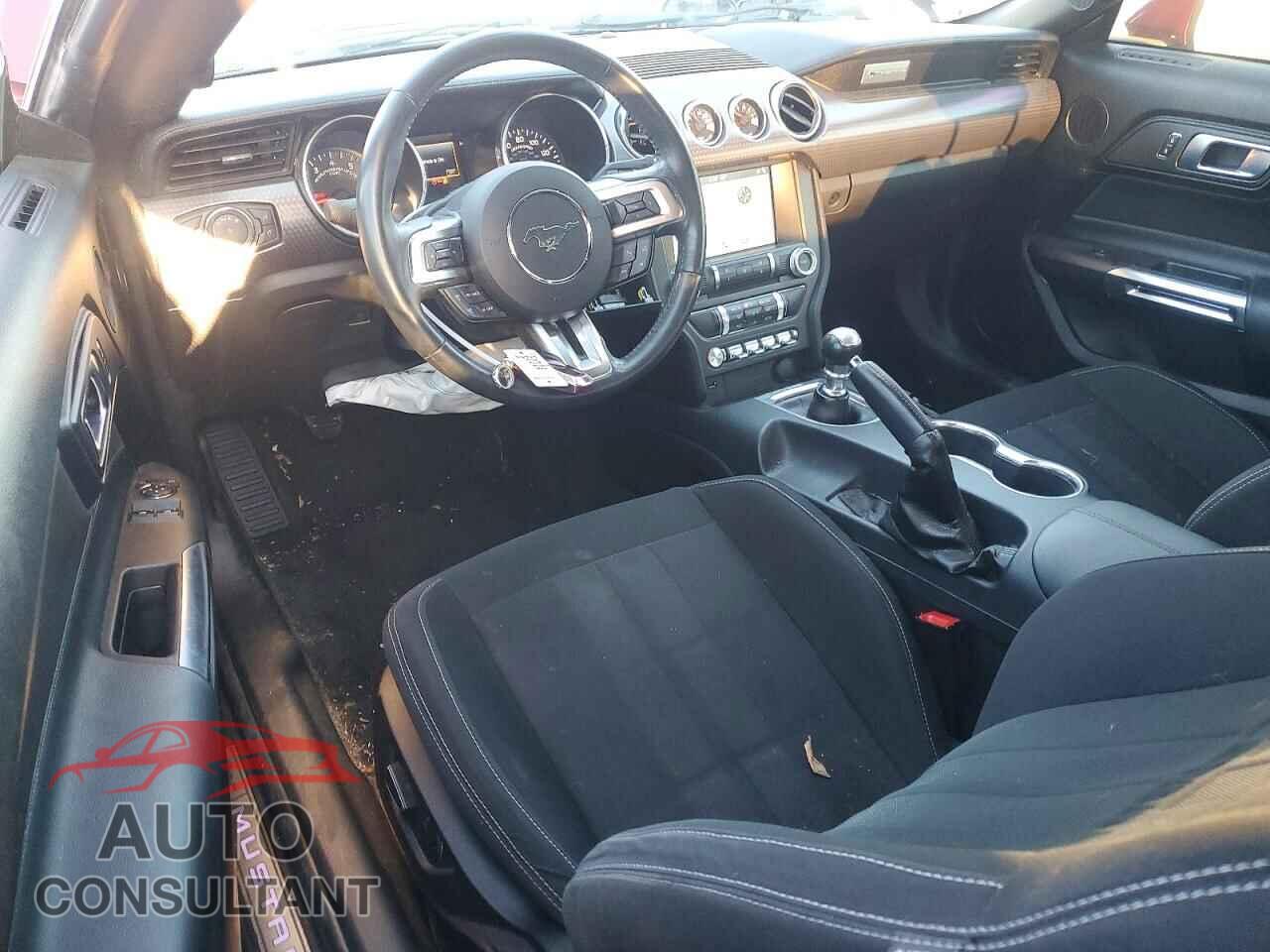 FORD MUSTANG 2018 - 1FA6P8CF2J5114824
