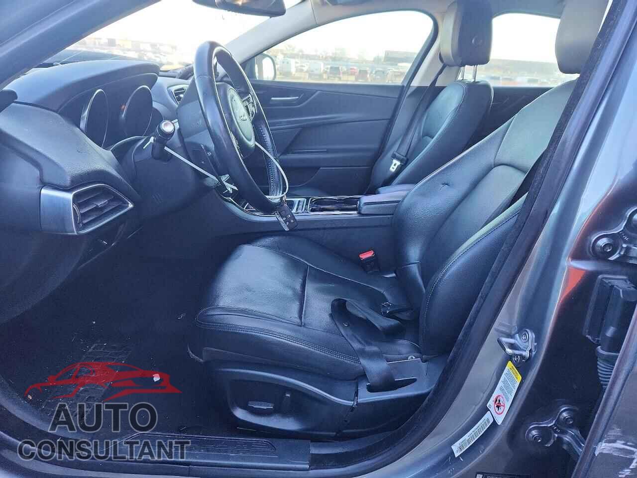 JAGUAR XE 2017 - SAJAD4BG3HA963895