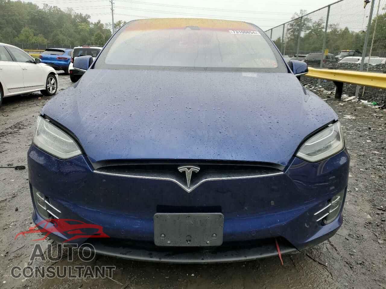 TESLA MODEL X 2016 - 5YJXCAE28GF005187