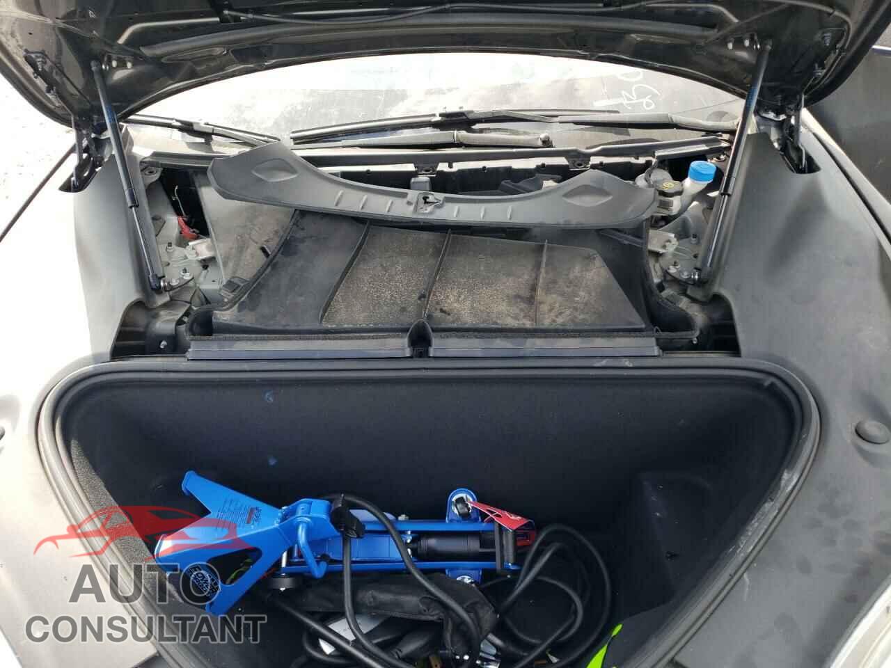 TESLA MODEL S 2017 - 5YJSA1E15HF201595