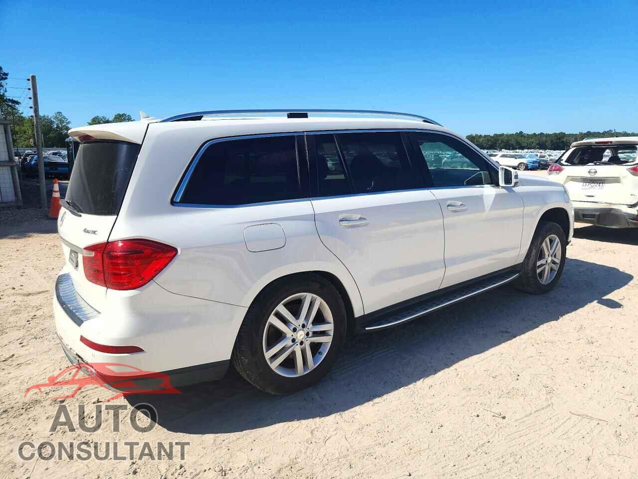 MERCEDES-BENZ GL-CLASS 2015 - 4JGDF6EE8FA457855