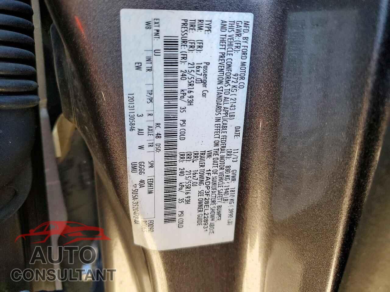 FORD FOCUS 2014 - 1FADP3F28EL228931