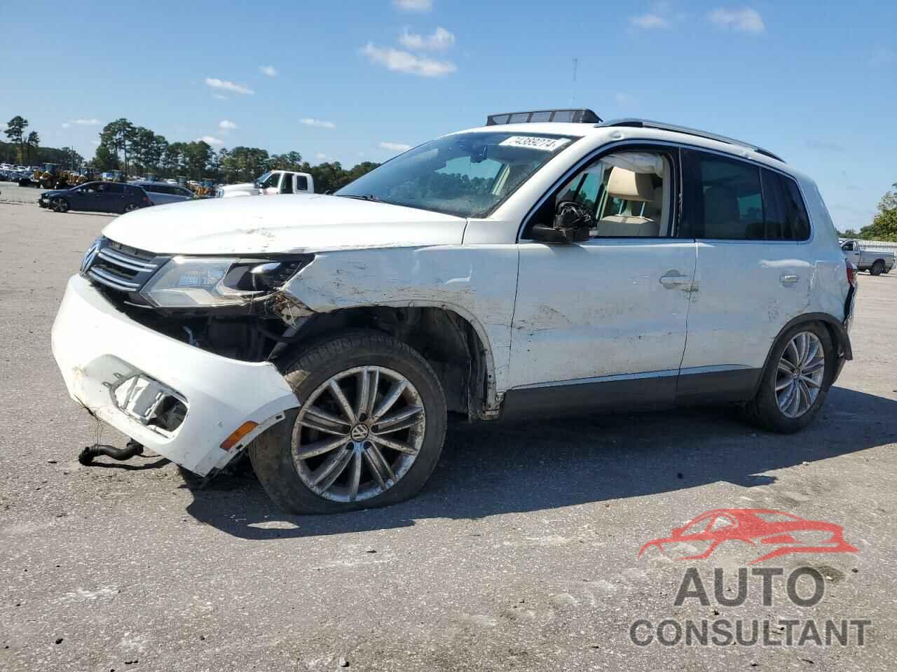 VOLKSWAGEN TIGUAN 2016 - WVGAV7AX9GW550570