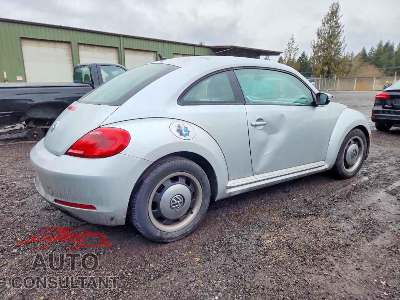 VOLKSWAGEN BEETLE 2012 - 3VWJP7AT0CM657882