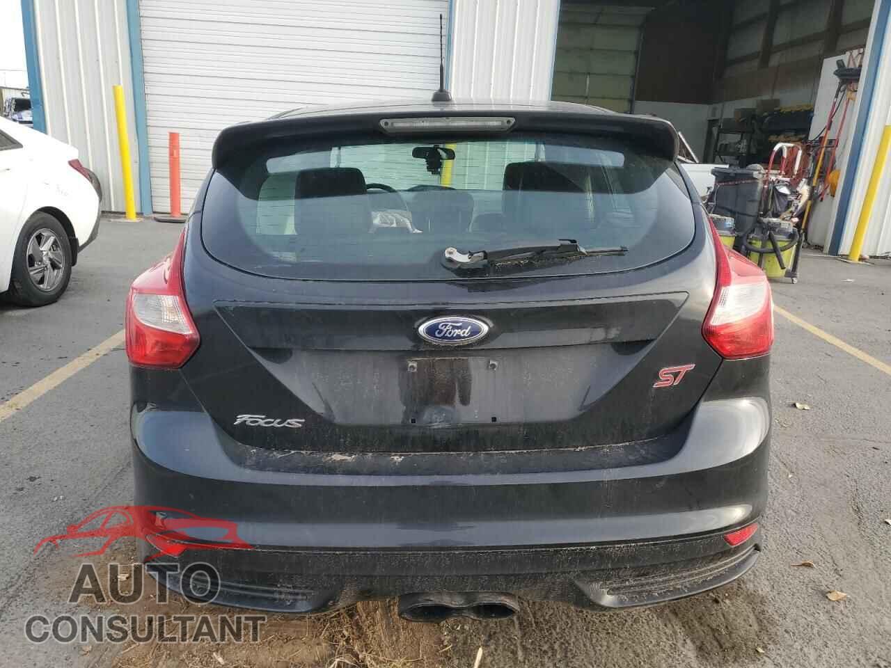 FORD FOCUS 2013 - 1FADP3L95DL313497