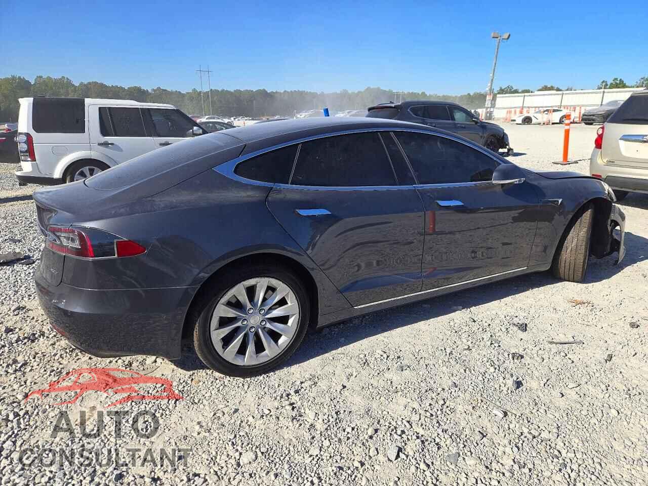 TESLA MODEL S 2017 - 5YJSA1E24HF205226