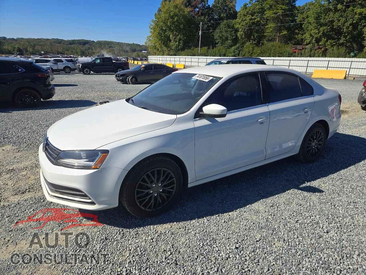 VOLKSWAGEN JETTA 2017 - 3VW2B7AJ5HM415050