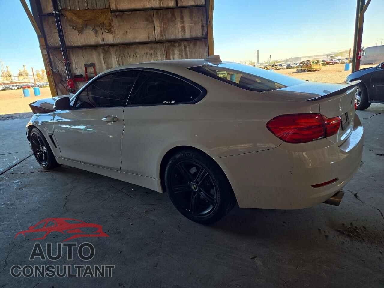 BMW 4 SERIES 2014 - WBA3N7C53EF718478