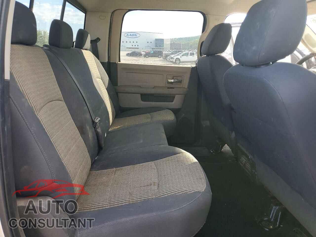 DODGE RAM 1500 2009 - 1D3HB13P89S743753