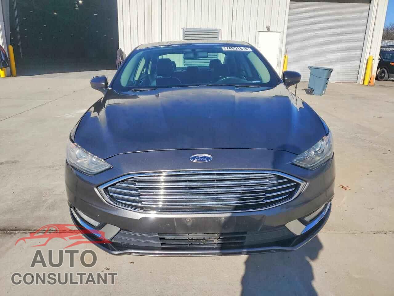 FORD FUSION 2017 - 3FA6P0LU9HR357103
