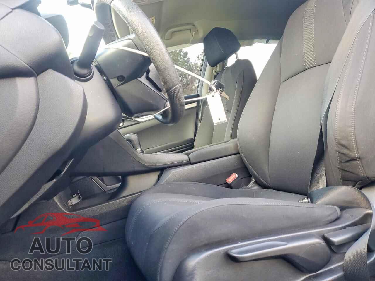 HONDA CIVIC 2018 - 2HGFC2F55JH541950