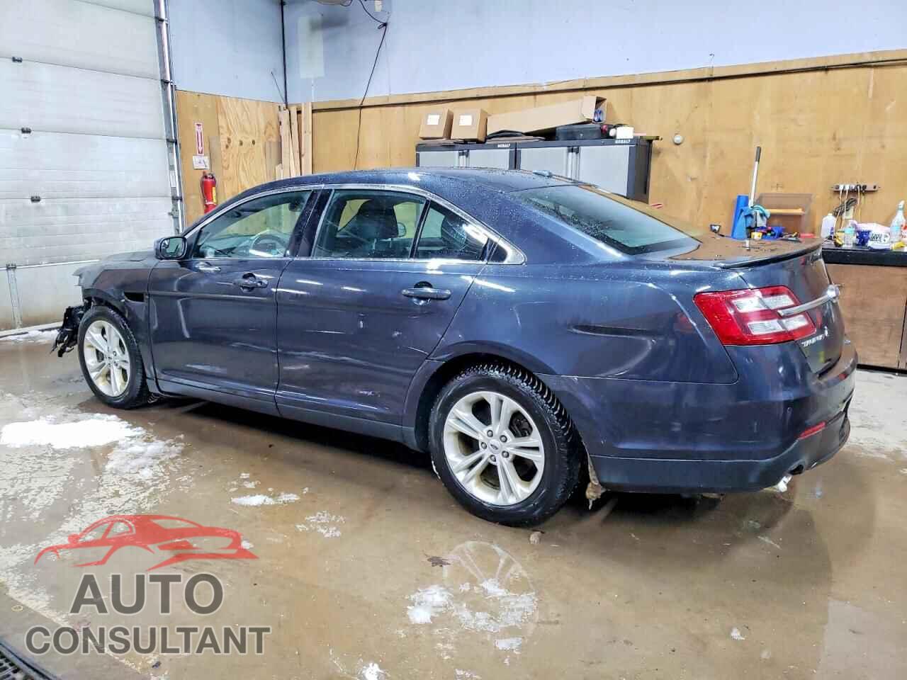 FORD TAURUS 2017 - 1FAHP2E93HG129831