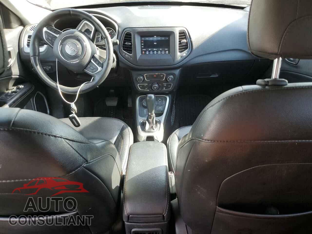 JEEP COMPASS 2019 - 3C4NJDBB3KT690616