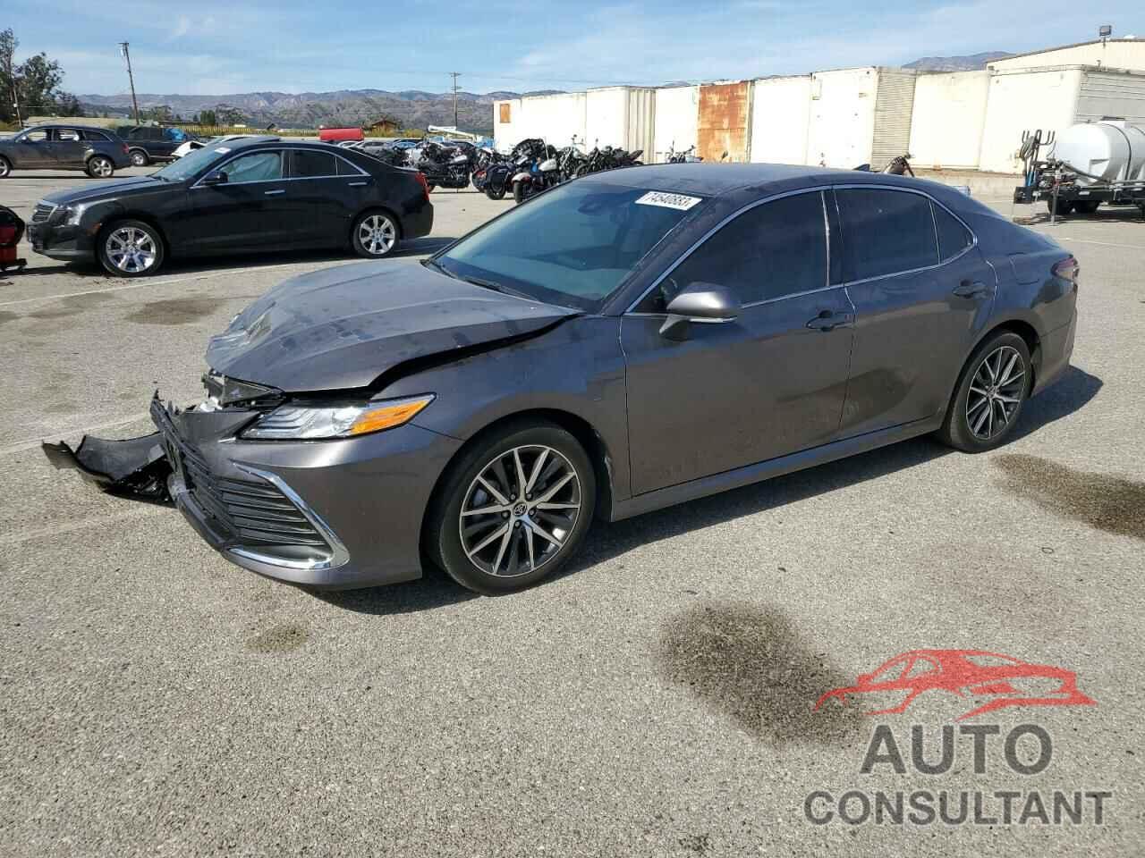 TOYOTA CAMRY 2021 - 4T1F11AK9MU529146