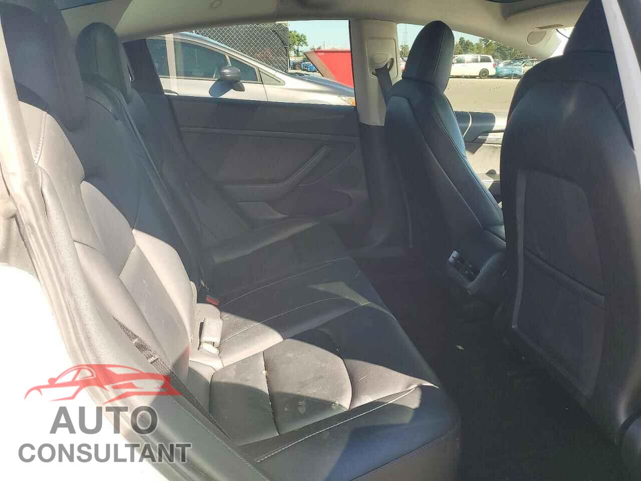 TESLA MODEL 3 2021 - 5YJ3E1EA2MF961177