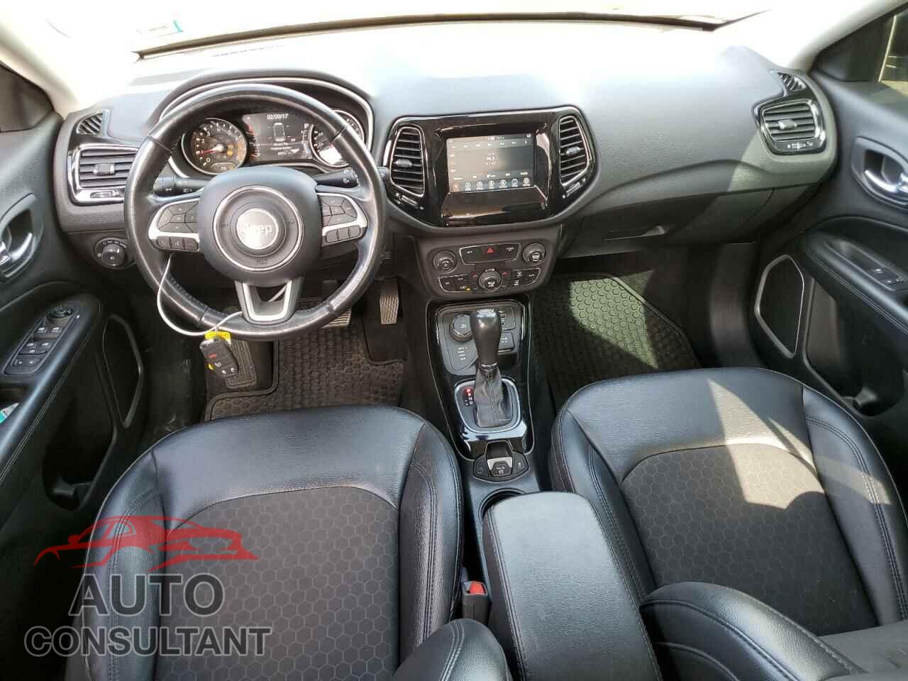 JEEP COMPASS 2019 - 3C4NJDBB5KT807032