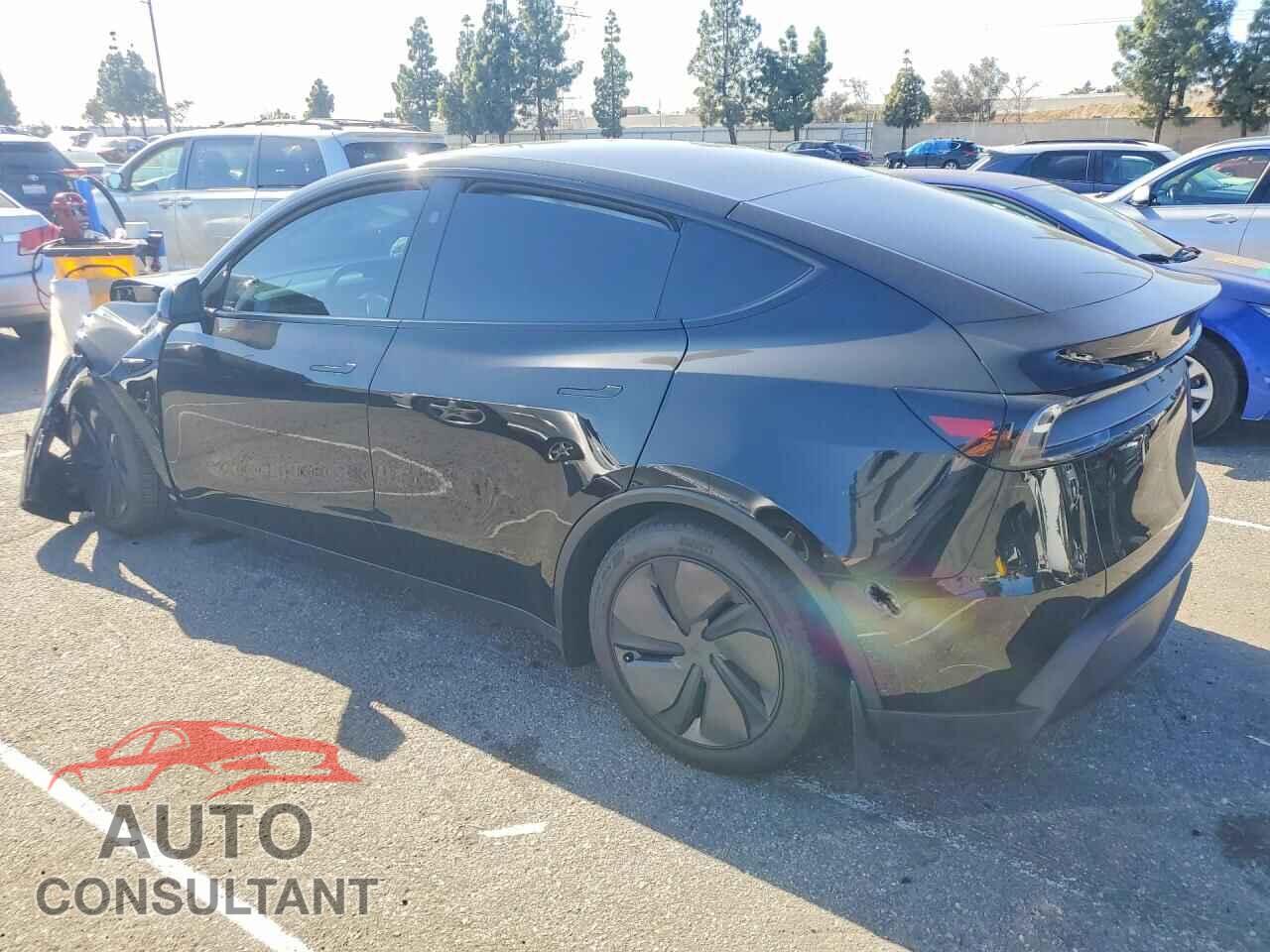 TESLA MODEL Y 2026 - 7SAYGDEE2TA496726