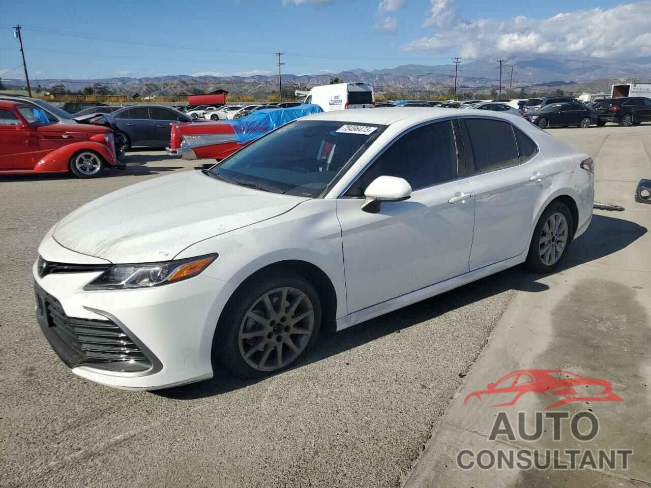 TOYOTA CAMRY 2021 - 4T1C11AK5MU548392