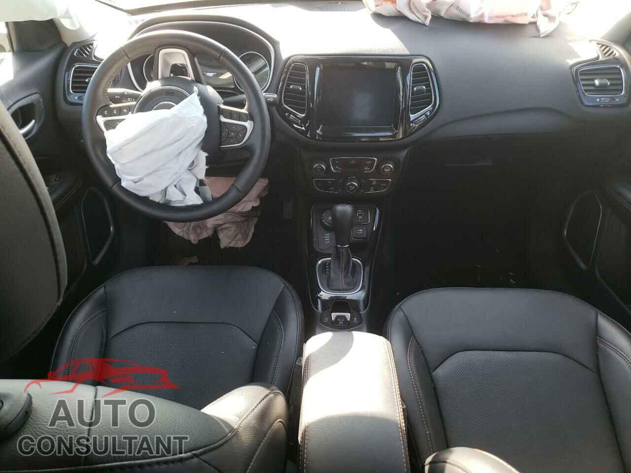 JEEP COMPASS 2021 - 3C4NJDCB4MT544324