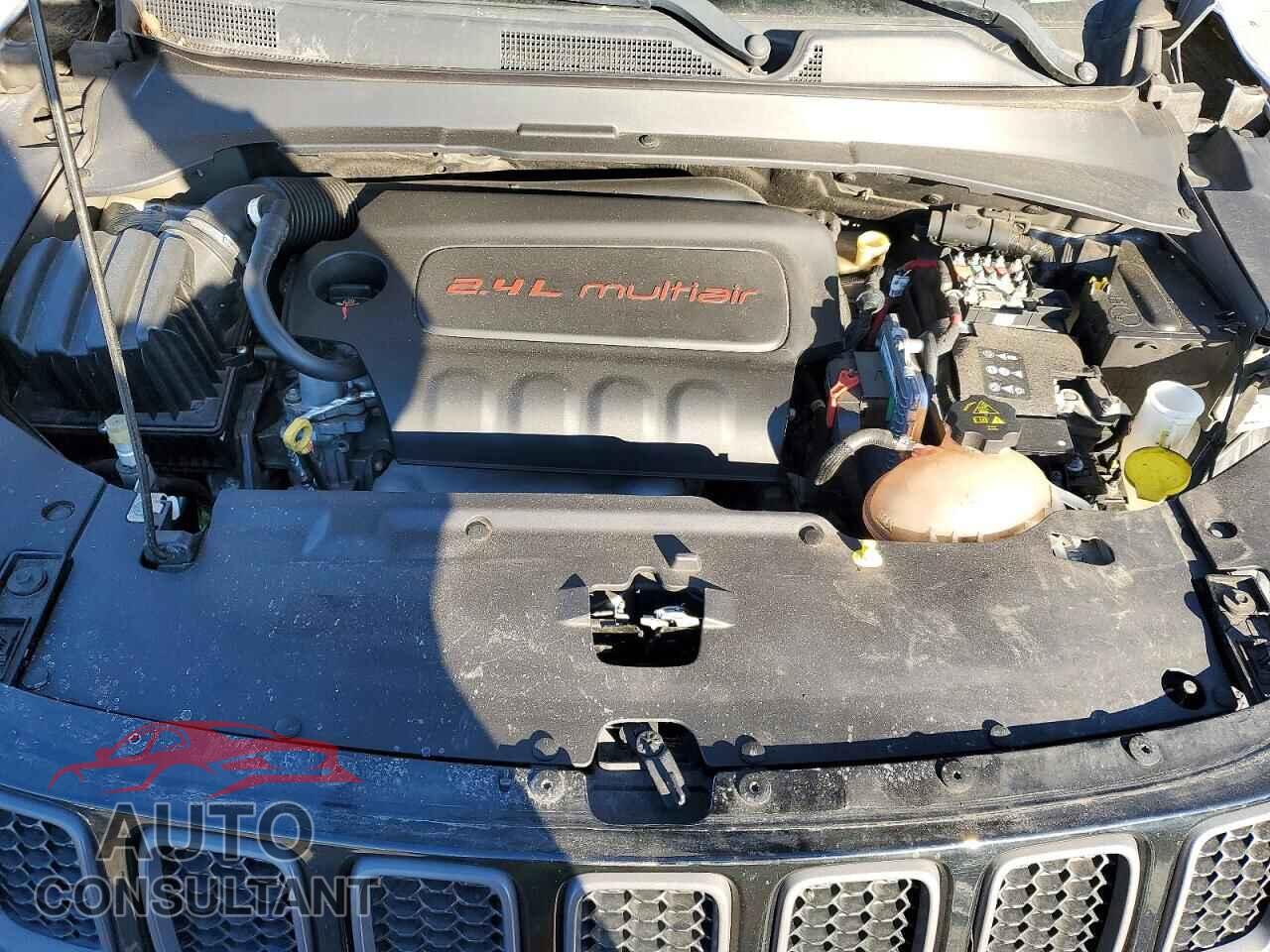 JEEP COMPASS 2017 - 3C4NJDDB1HT597583