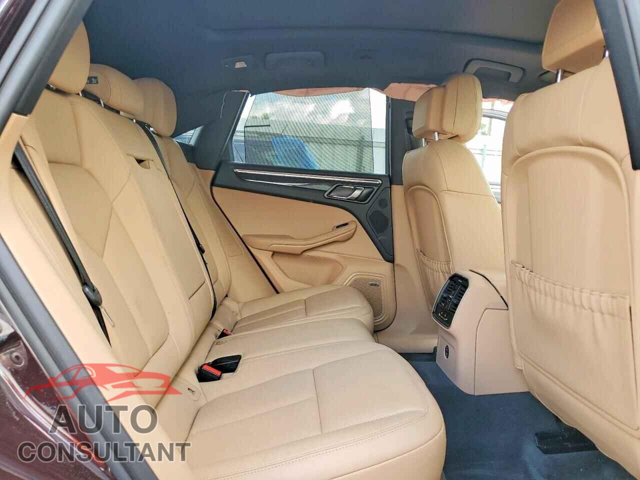 PORSCHE MACAN 2024 - WP1AA2A52RLB09657