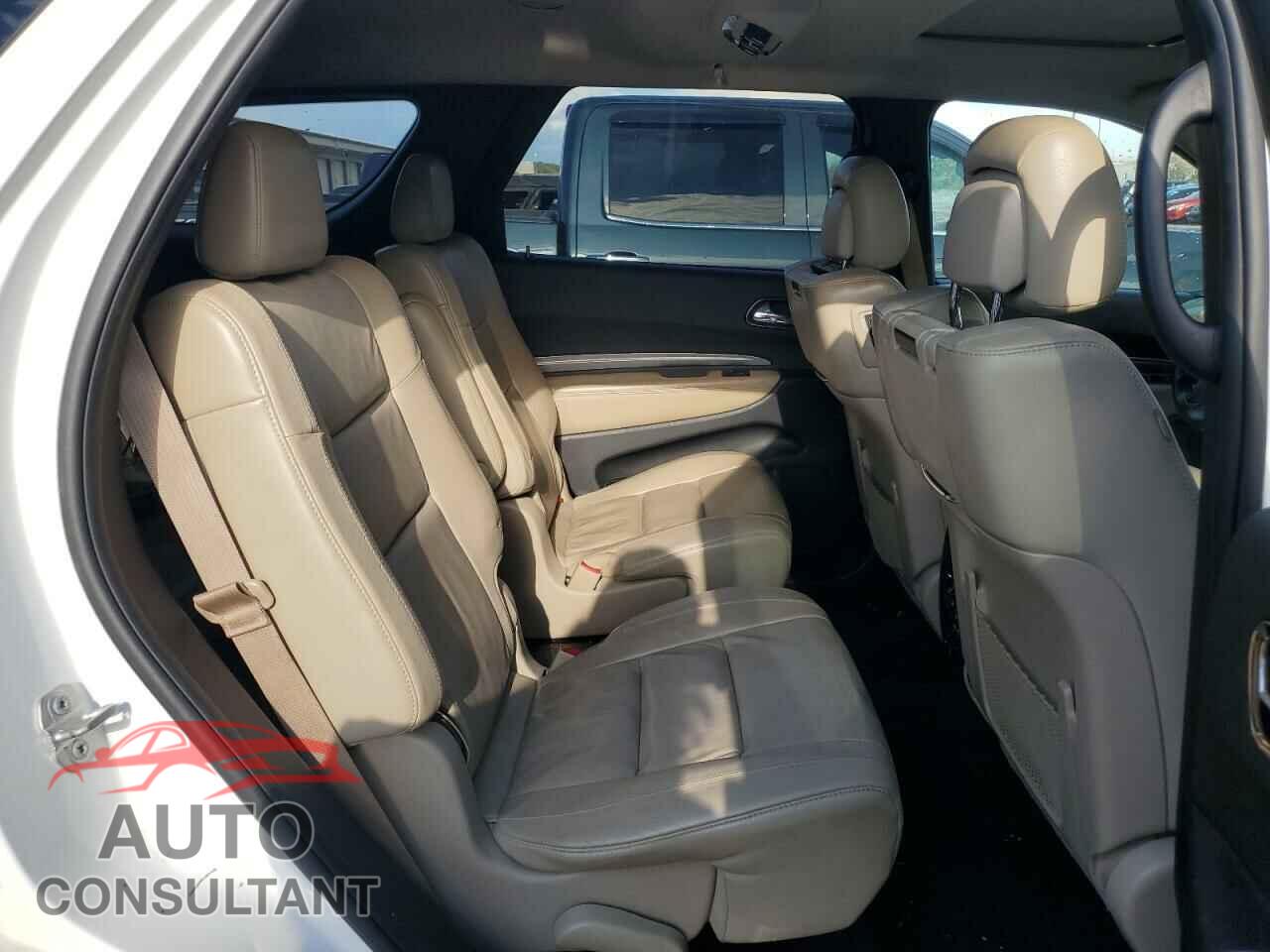 DODGE DURANGO 2018 - 1C4RDJDG8JC386207
