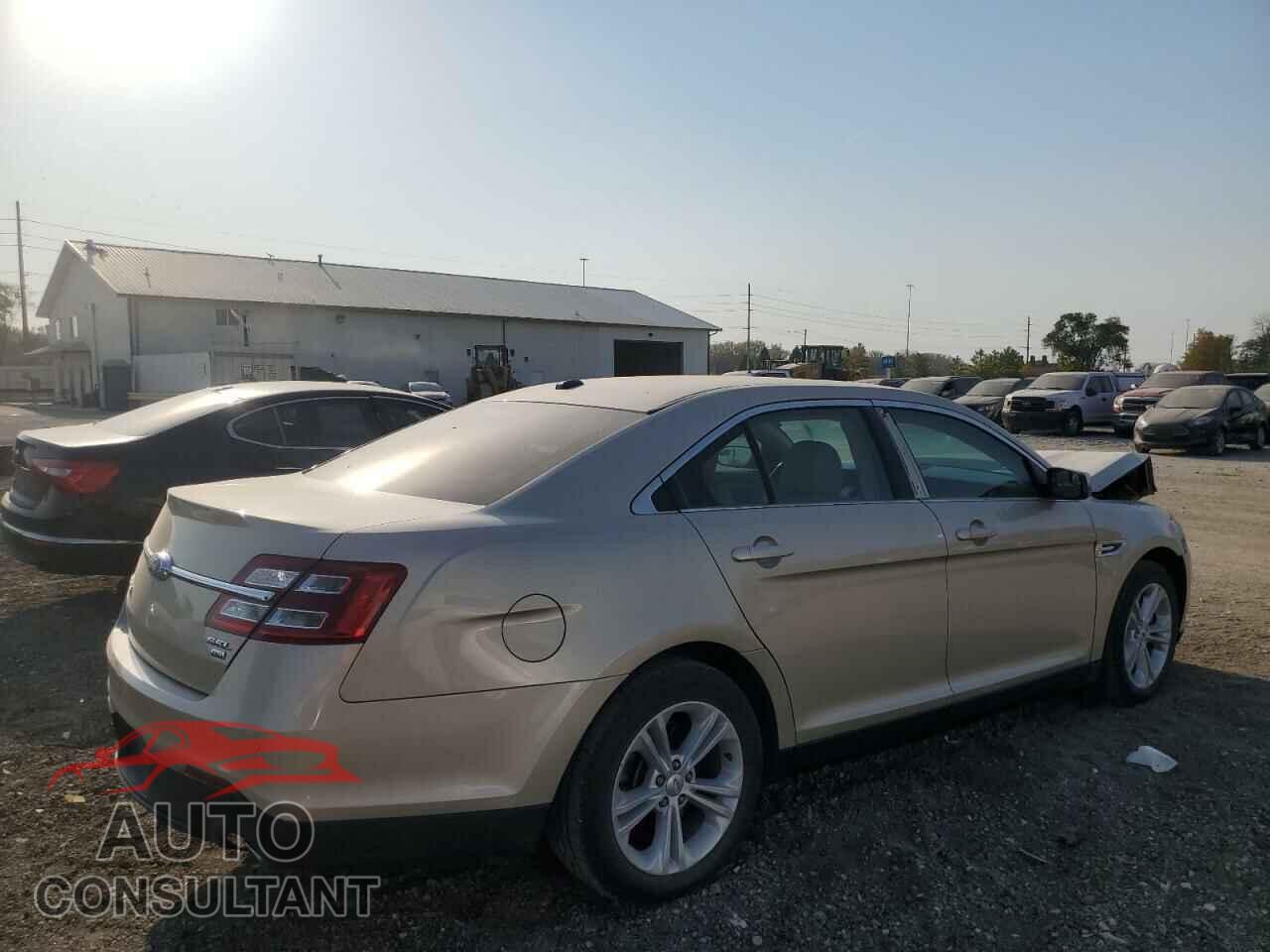 FORD TAURUS 2017 - 1FAHP2H89HG110896