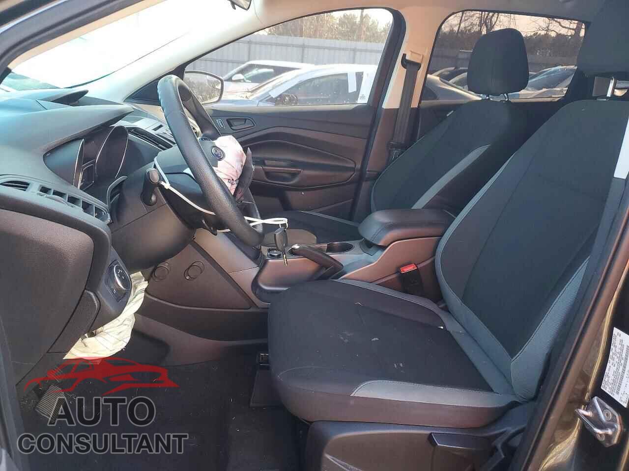 FORD ESCAPE 2016 - 1FMCU0F70GUB23320