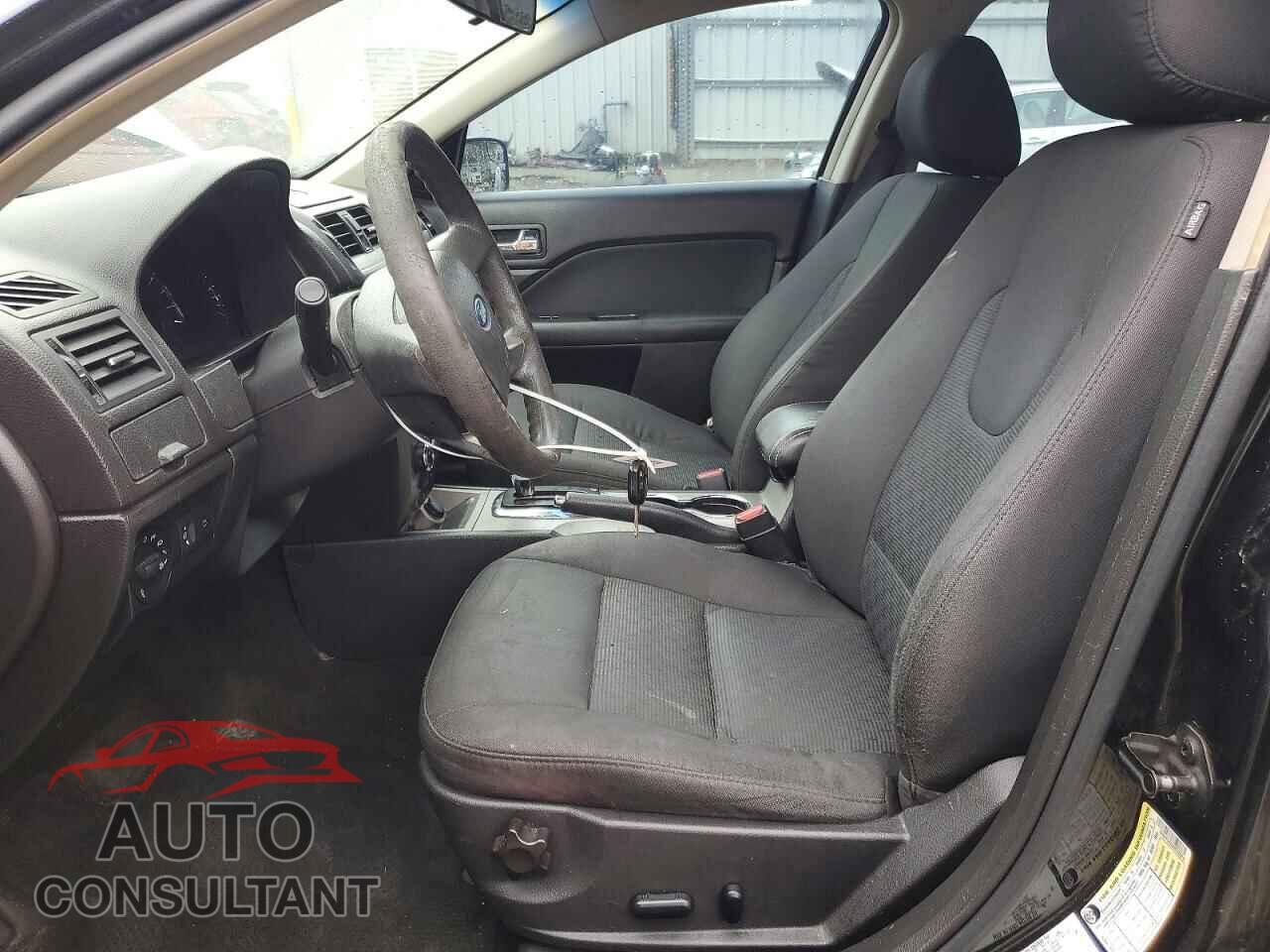 FORD FUSION 2011 - 3FAHP0HG2BR242510