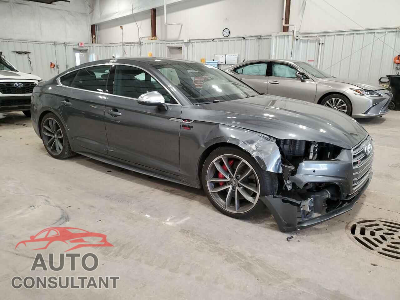 AUDI S5/RS5 2018 - WAUC4CF52JA004033