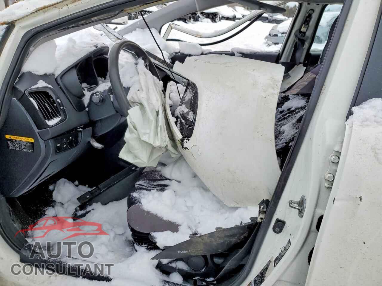 KIA RIO 2015 - KNADM4A33F6449178