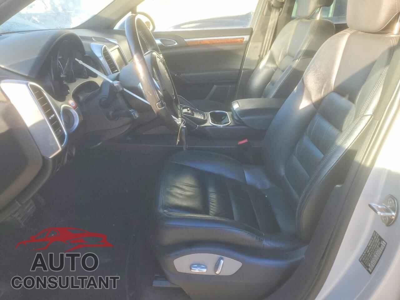 PORSCHE CAYENNE 2011 - WP1AA2A20BLA04823