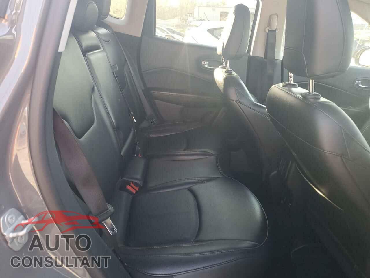 JEEP COMPASS 2021 - 3C4NJDCB7MT572828