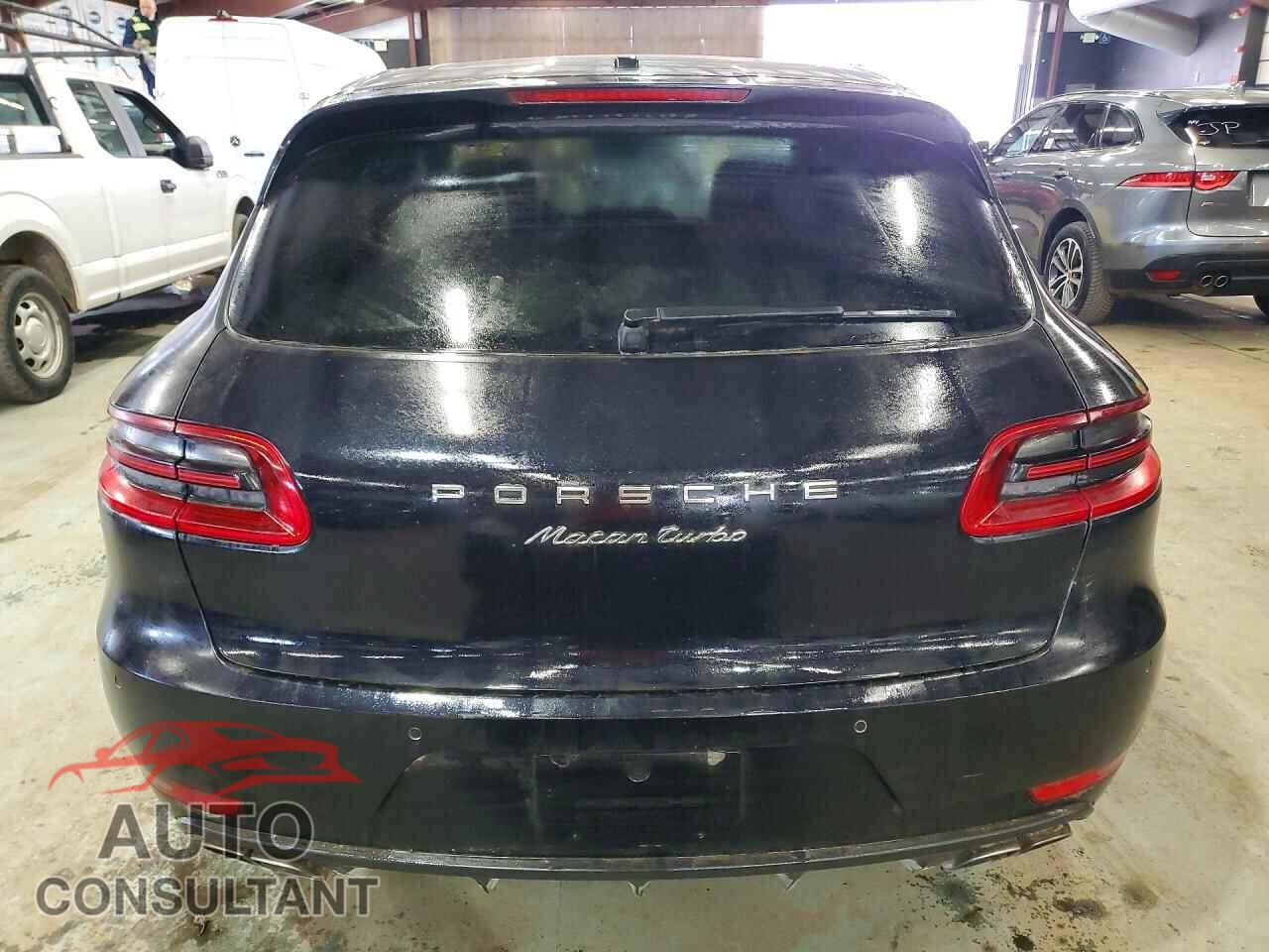 PORSCHE MACAN 2015 - WP1AF2A52FLB99745