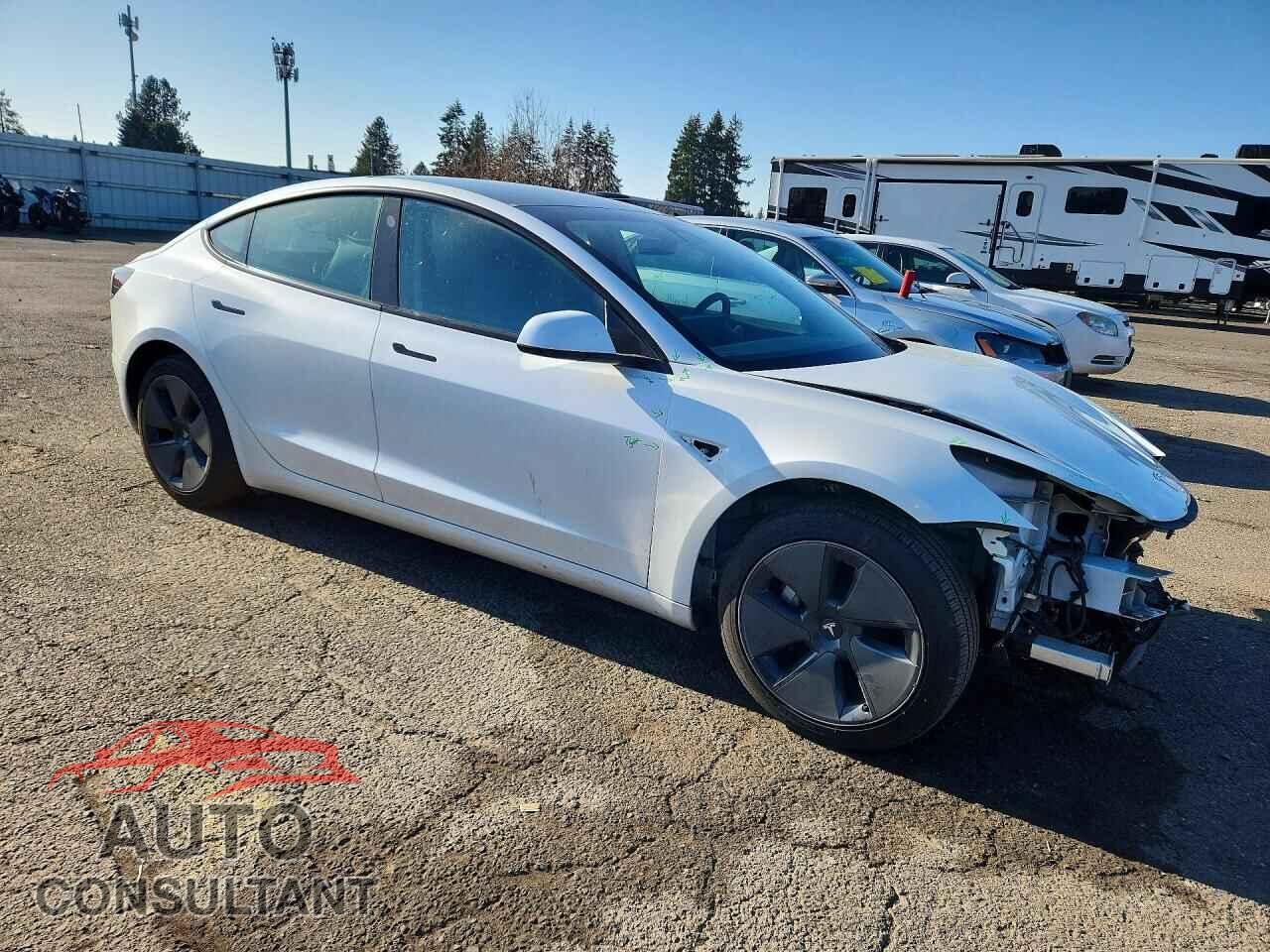 TESLA MODEL 3 2022 - 5YJ3E1EAXNF106809
