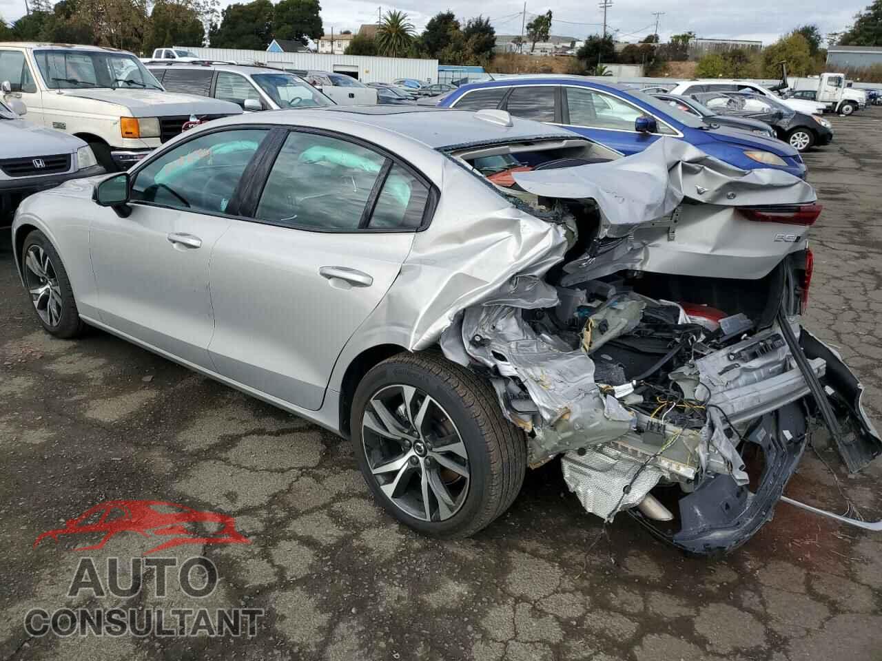 VOLVO S60 CORE 2023 - 7JRL12TV5PG244436