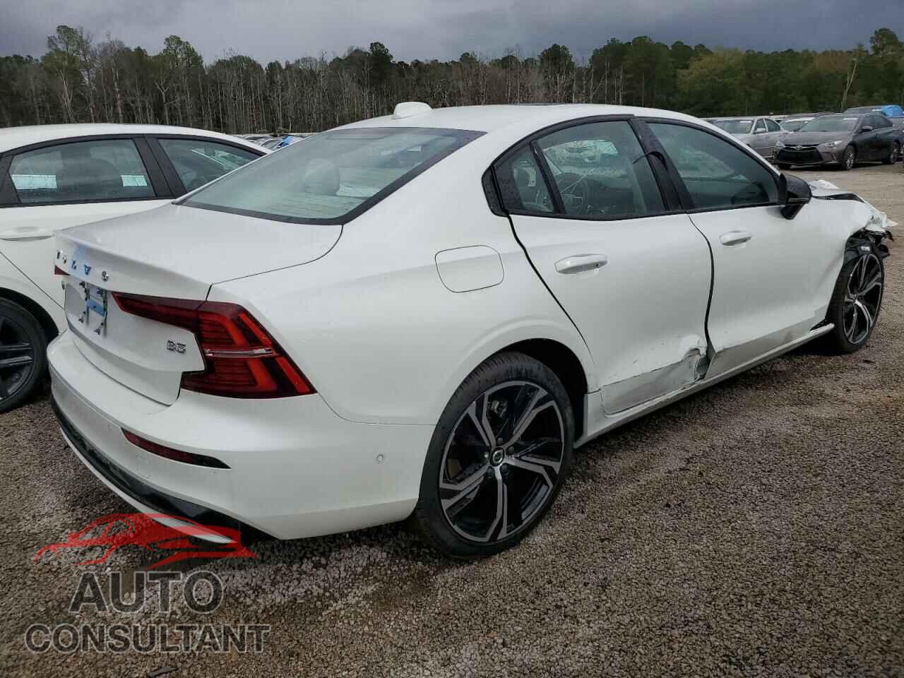 VOLVO S60 PLUS 2024 - 7JRL12FL3RG315372