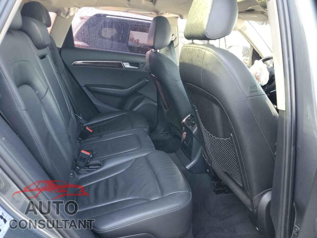 AUDI Q5 2012 - WA1LFAFP8CA133670