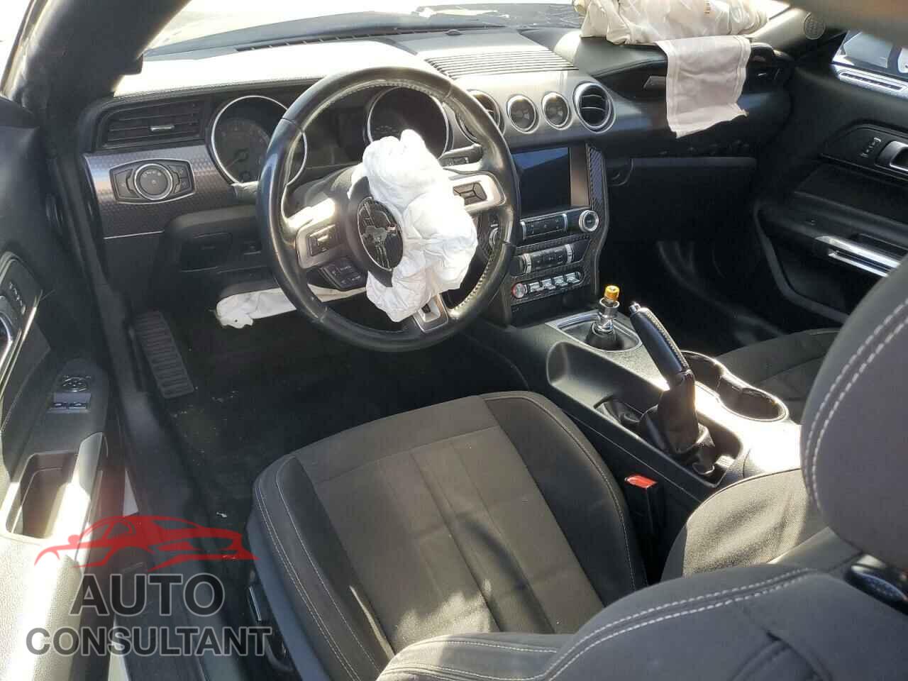 FORD MUSTANG 2018 - 1FA6P8CF8J5129070