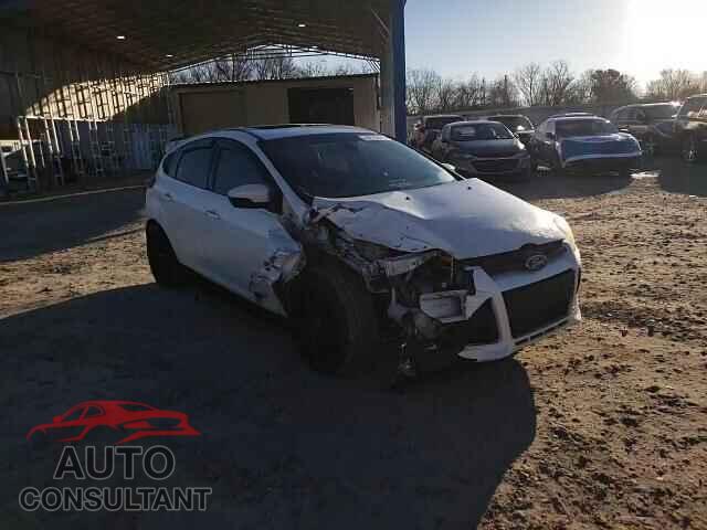 FORD FOCUS 2012 - 1FAHP3N24CL330064