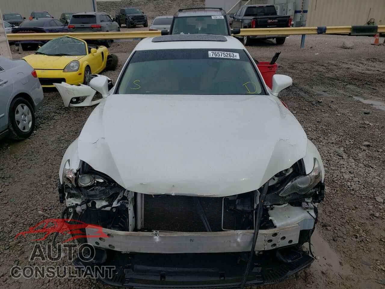 LEXUS IS 2015 - JTHBF1D2XF5051668